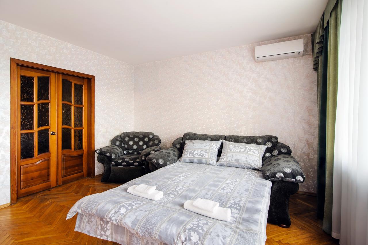 Rooms For Rent In The Mayakovskogo Minsk Exteriör bild
