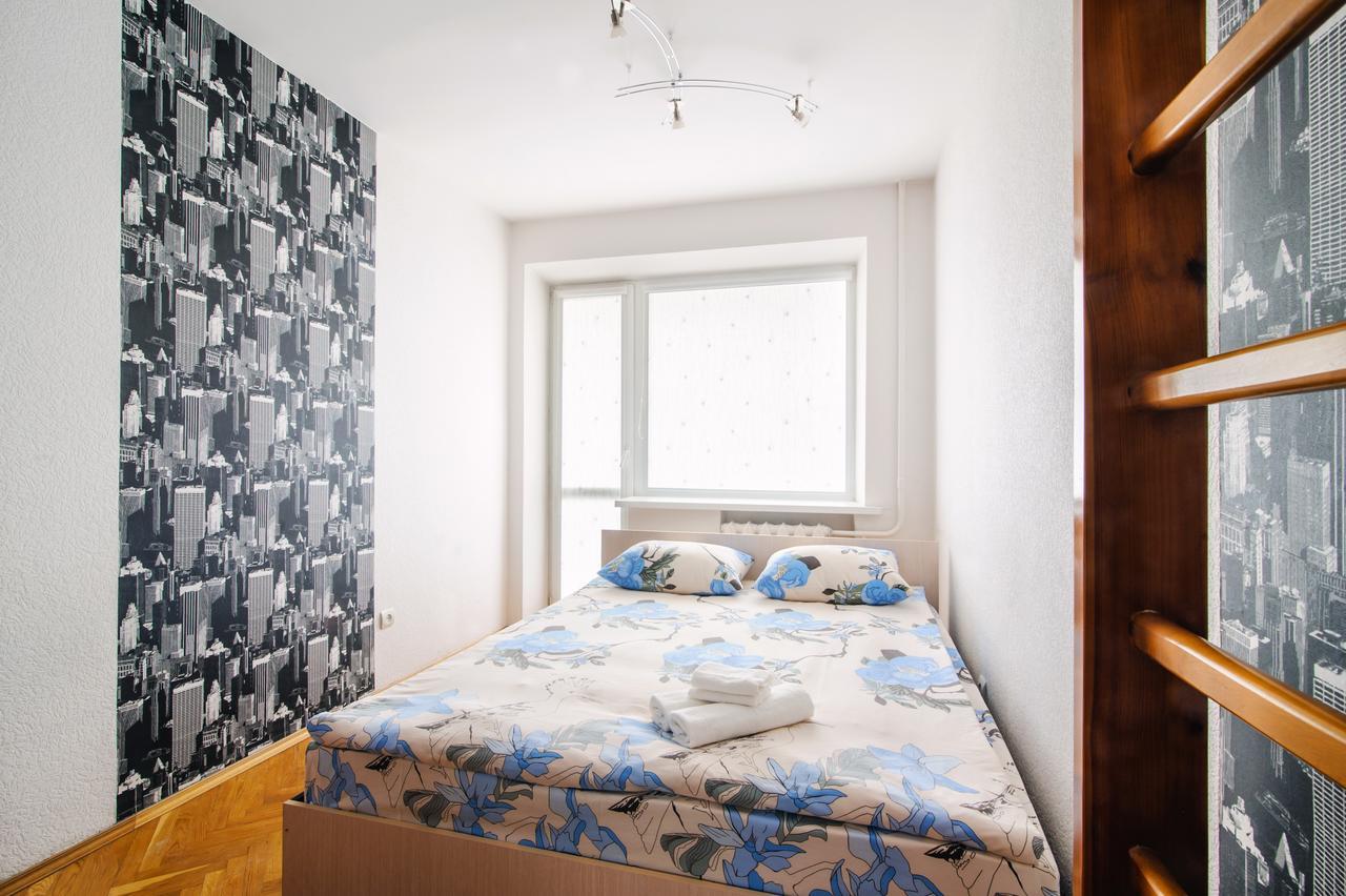 Rooms For Rent In The Mayakovskogo Minsk Exteriör bild